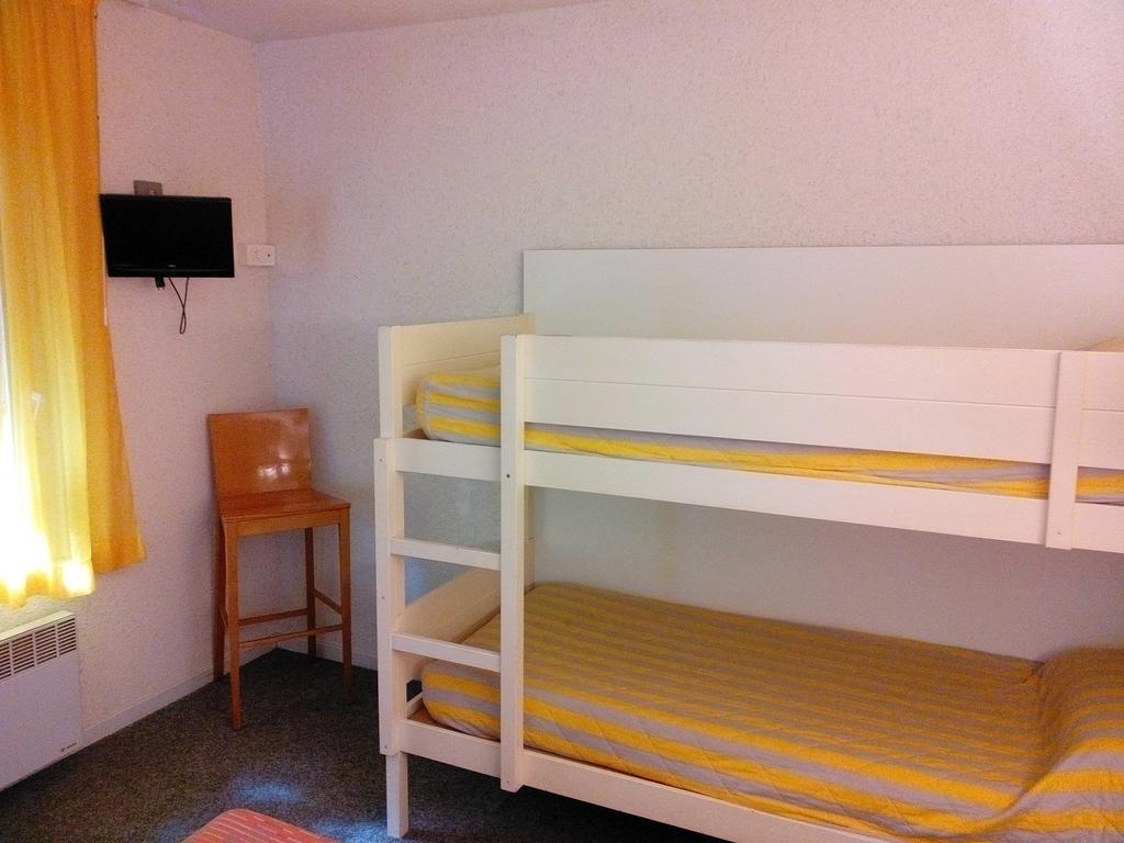 Hostal - Restaurante Asador Esperanza Huesca Chambre photo